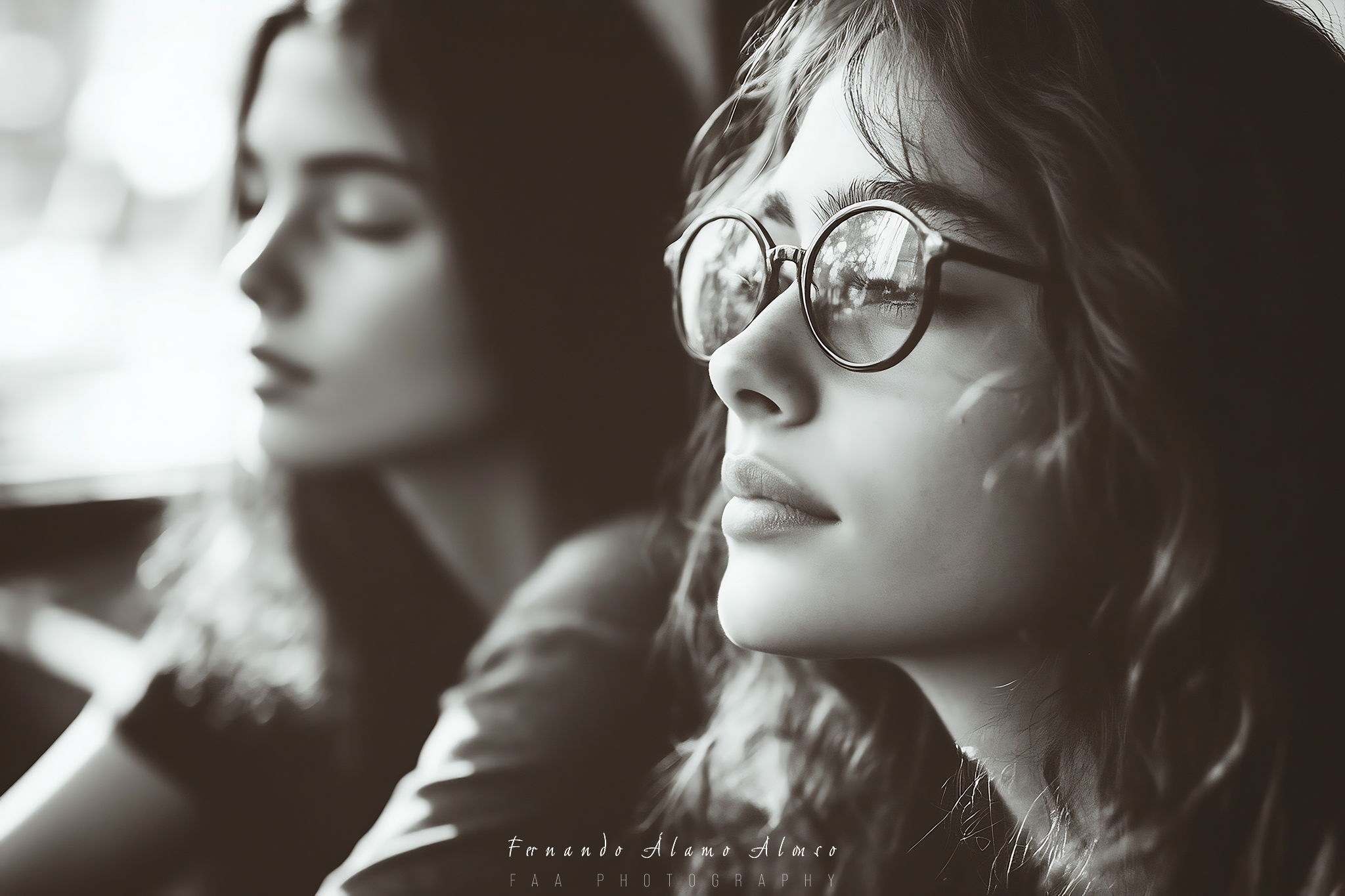 Mujer Blanco y Negro con Texturas I
