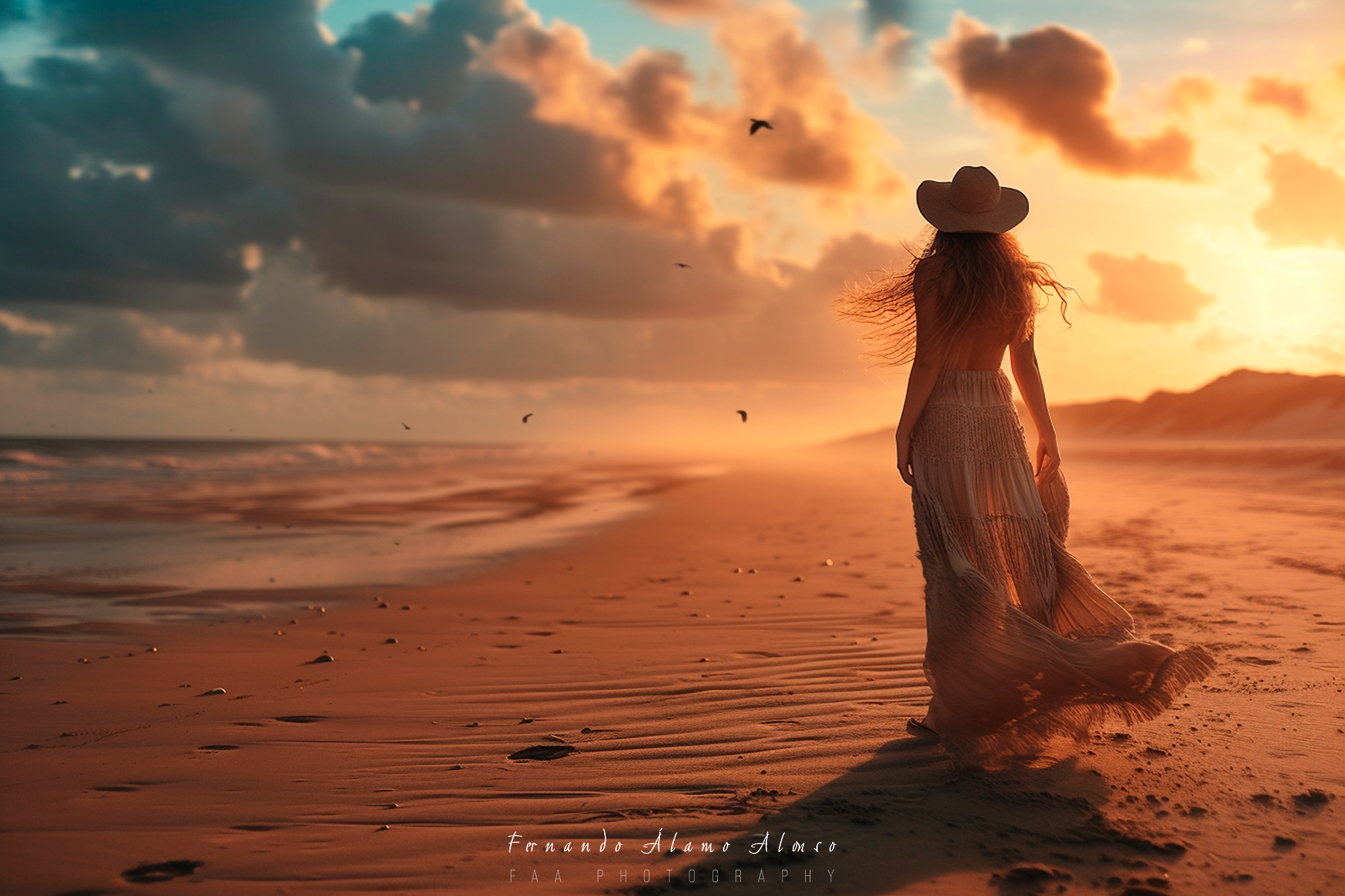 Mujer con Sombrero en la Playa X